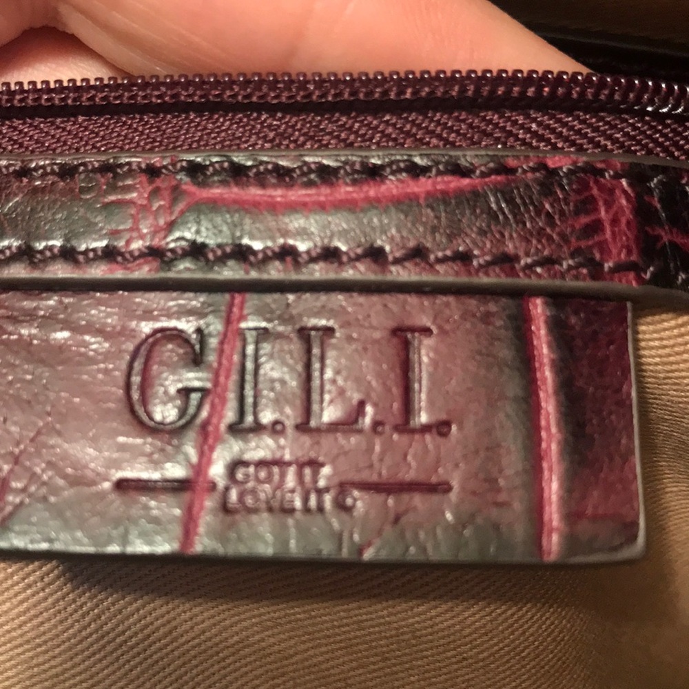 G.I.L.I  GOT IT LOVE IT BAG. - Picture 2 of 15